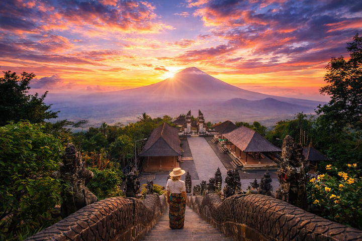 East Bali Instagram Tour at Lempuyang Temple