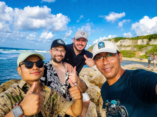 bali private driver melasti beach